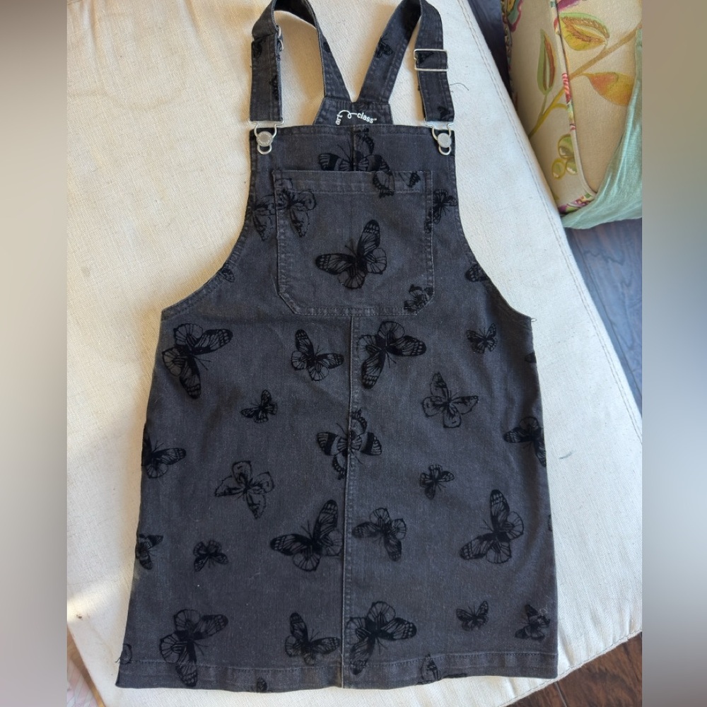 Black butterfly size 10/12